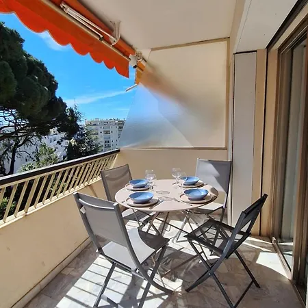 Lacour 1 Terrasse Calme 300m De La Croisette Plages *